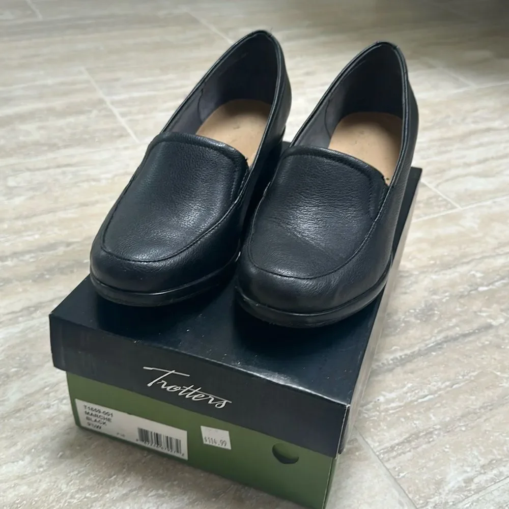 Trotters Marche black leather slip on shoes 9 1/2 W